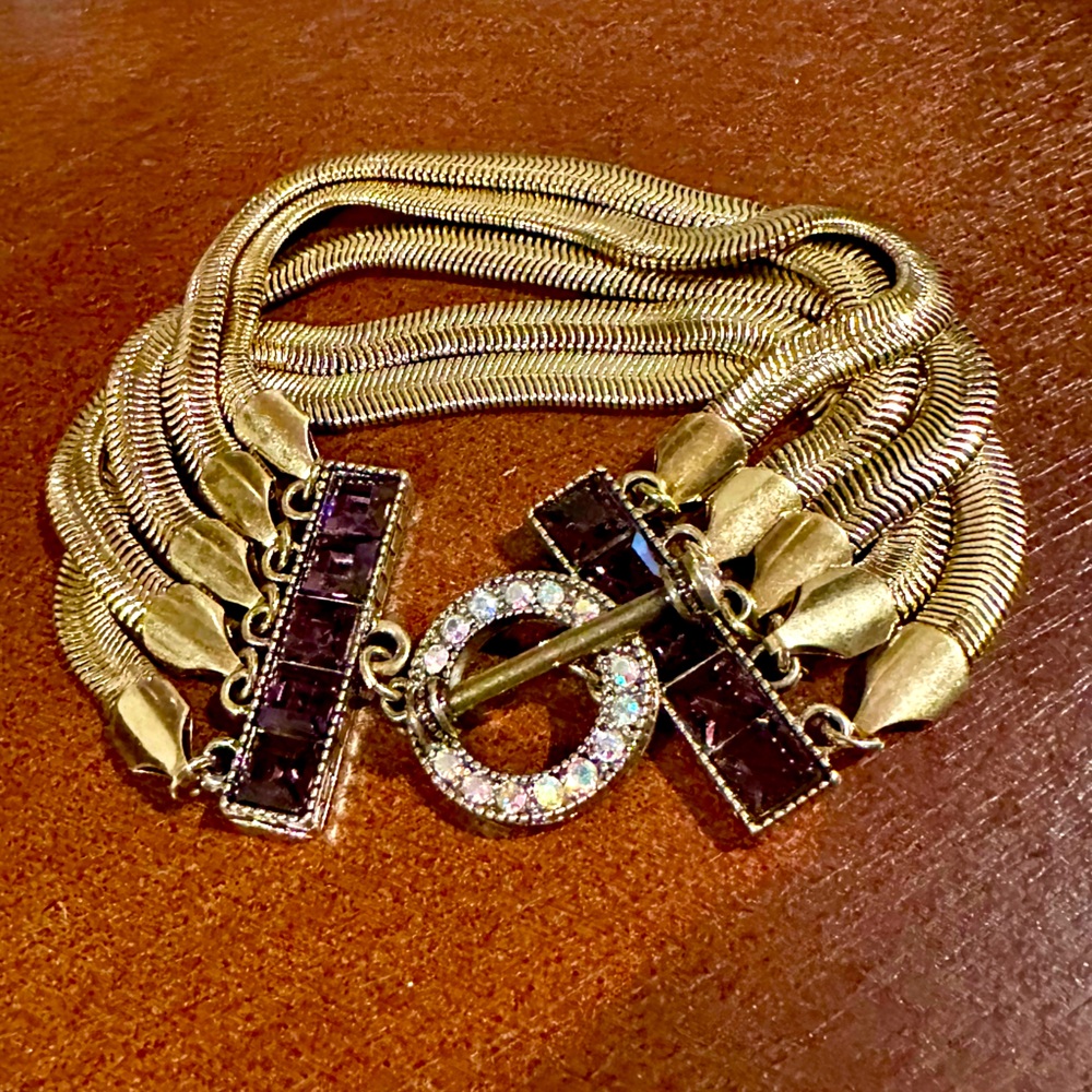 Gorgeous 7.5" Heidi Daus Crystal Statement Bracelet in Purple Amethyst and Gold - Picture 11 of 16